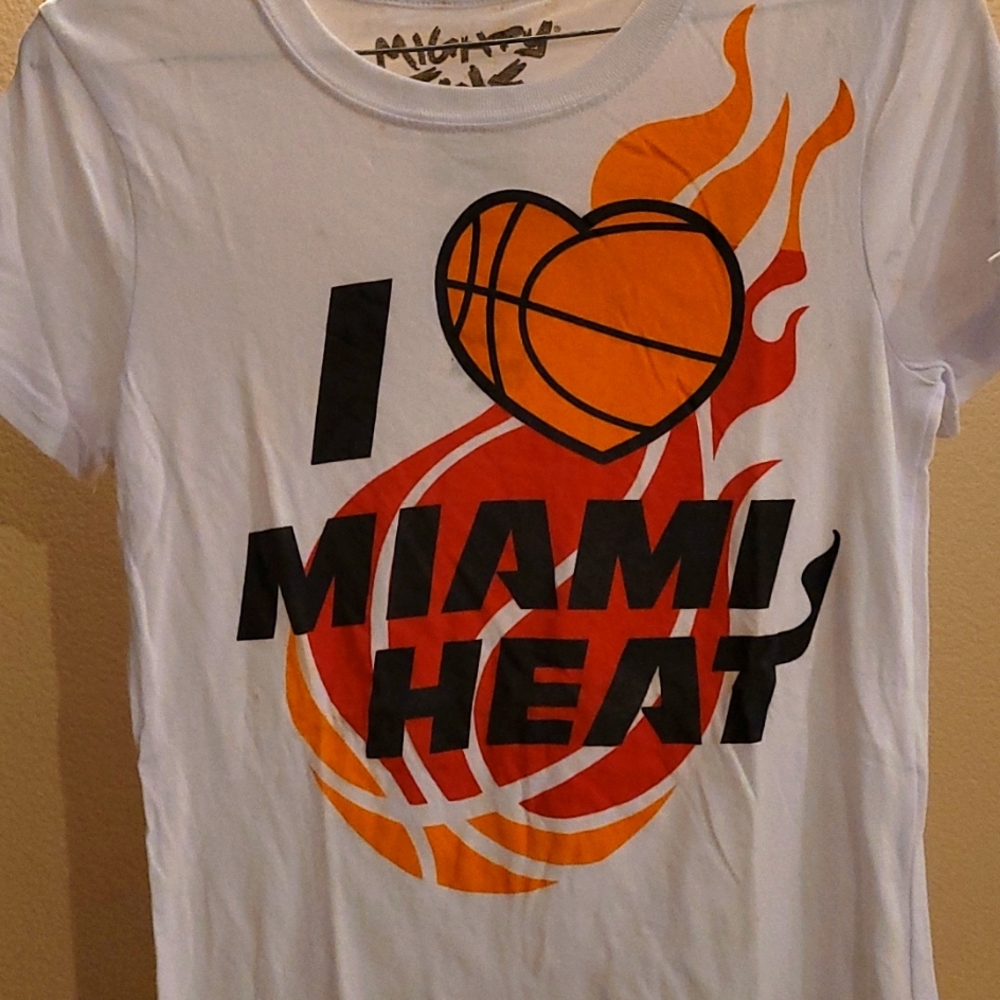Juniors M.H. T-Shirt